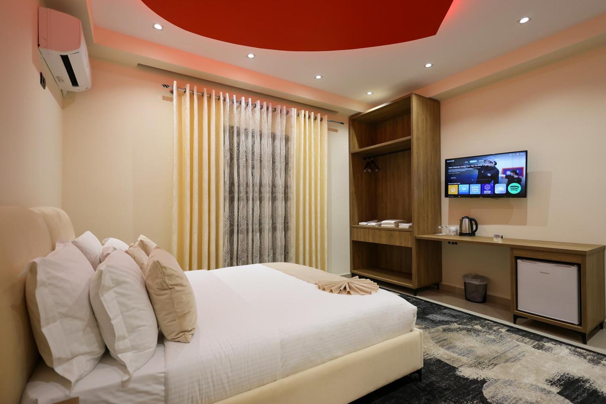 Hotel Mimani Berat Buitenkant foto